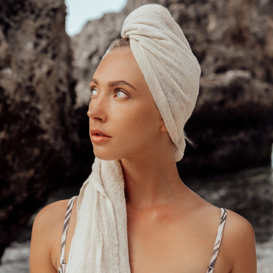 ALBA Hand-loomed Cotton Scarf in Natural Ivory