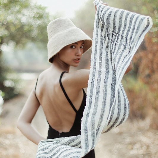 RAWA Handmade Raw Cotton Scarf in Onyx