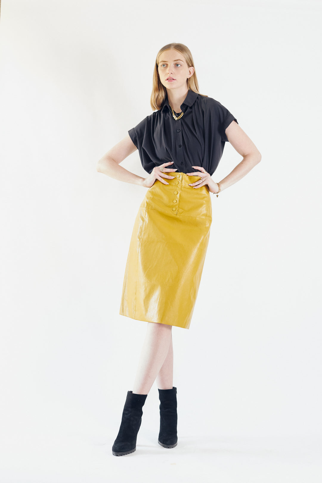 Soline Mustard Leather Skirt