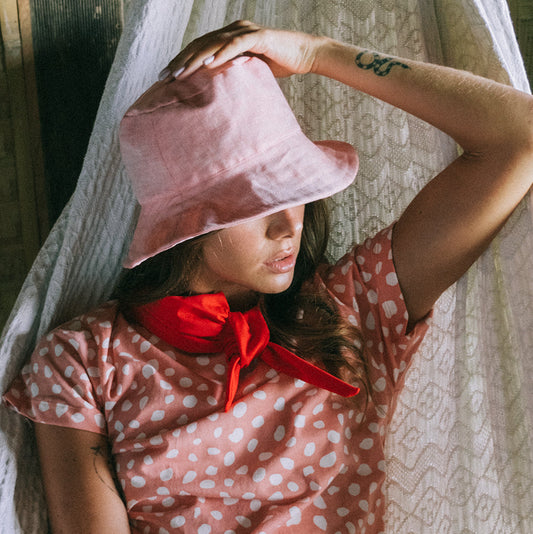 AIRA Salt Pink Linen Bucket Hat