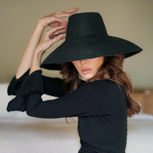 Bella Sculpted Jute Sun Hat, Noir