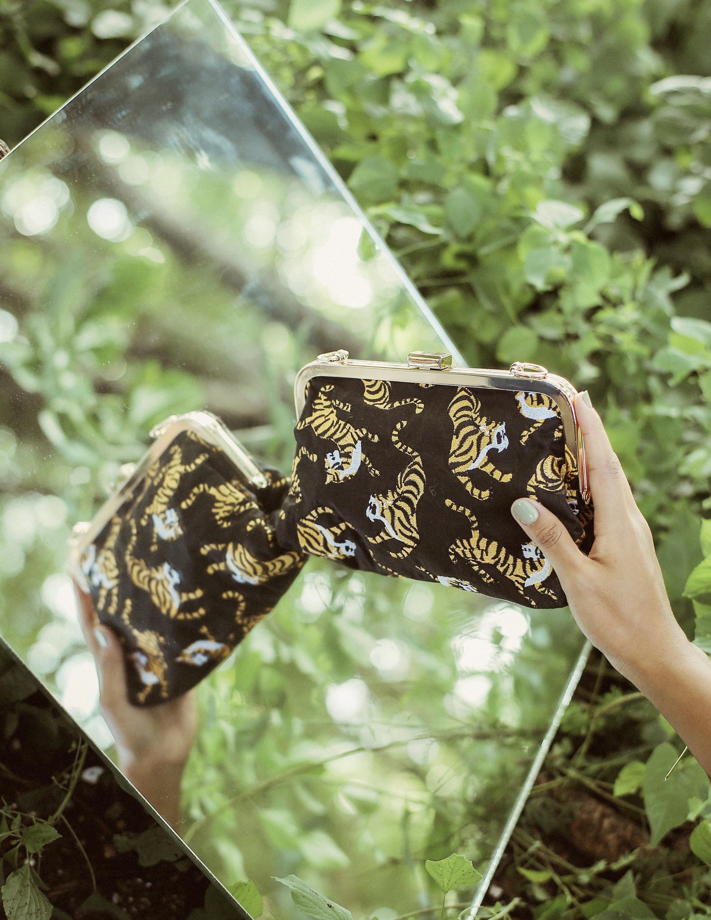 RAUNG Tiger-Print Linen Clutch, Black